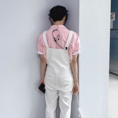 Profile Picture of  🌞LAN ⛵ (@777KimMJ) on Twitter