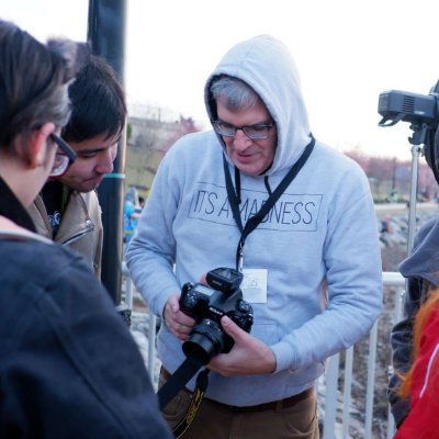 Profile Picture of Yenra Magazine (@yenra) on Twitter