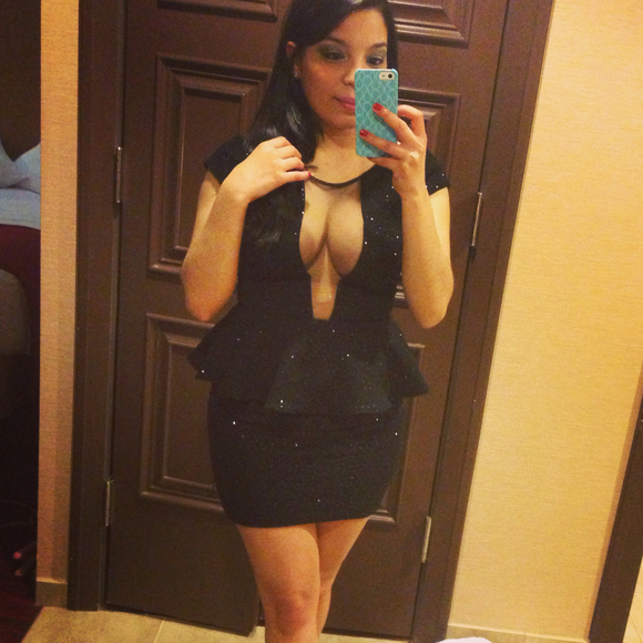 Profile Picture of Alexis Encarnacion (@alexise0226) on Poshmark