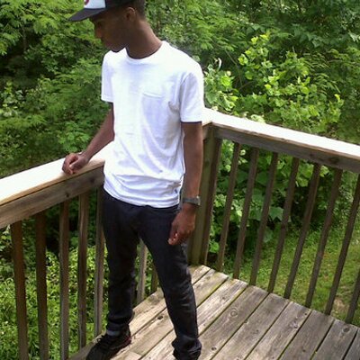 Profile Picture of Trey Lewis (@treytherapper) on Twitter