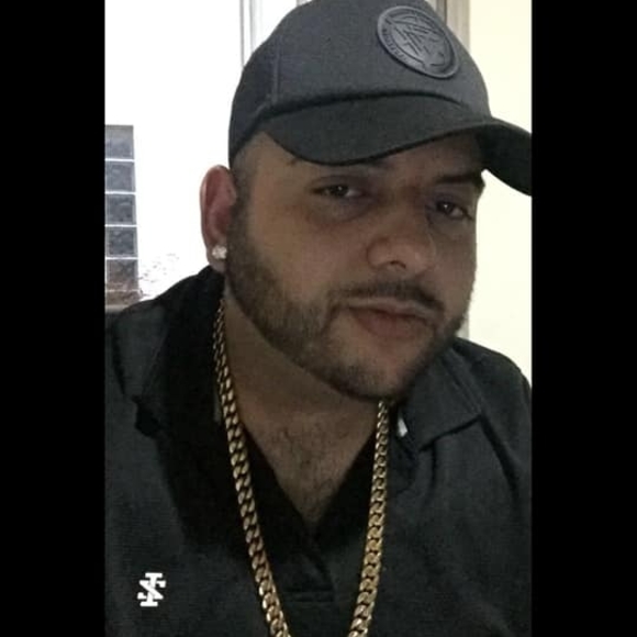 Profile Picture of Jorge Arredondo (@jorgearredondo) on Poshmark