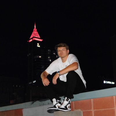 Profile Picture of Sam 🤷🏼‍♂️ (@SamCummings21) on Twitter