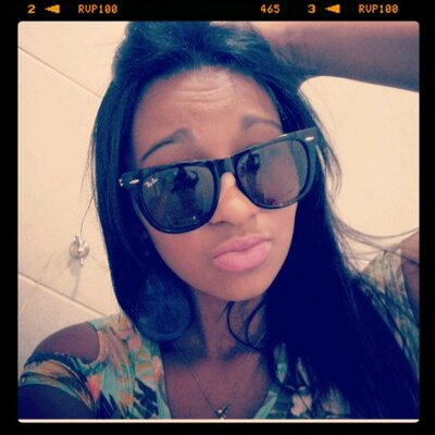 Profile Picture of Bruna Souza (@chris_bruna) on Twitter