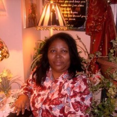Profile Picture of Esther Alexander (@BabygirlSA) on Twitter