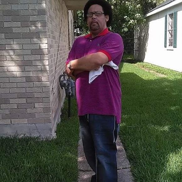 Kevin Journee - Poshmark Profile Picture of Kevin Journee (@mrkevin1962) on Poshmark