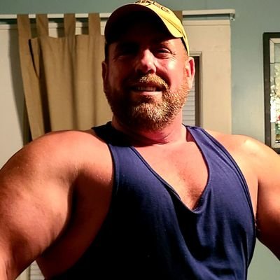 Profile Picture of Jeffrey Allard (@biogoon_allard) on Twitter