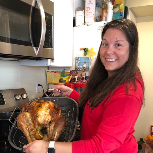 Profile Picture of Jenifer Guldner (@soraya1818) on Poshmark