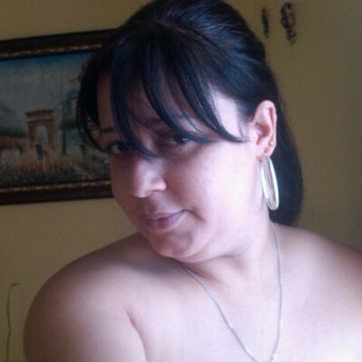 Profile Picture of  ♥cynthia Pichardo ♥ (@cyndi1925) on Twitter