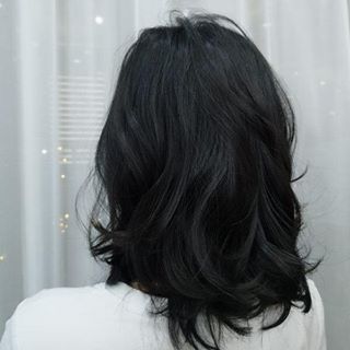 Profile Picture of Ada Zou (@ada.zou.9216) on Facebook