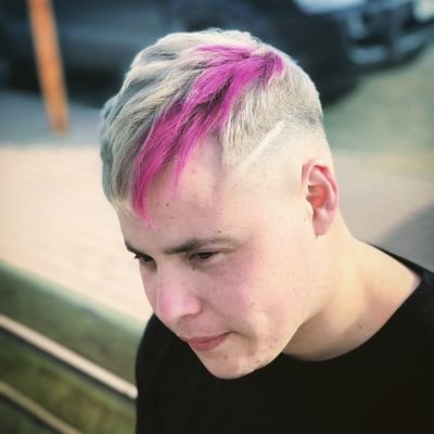 Profile Picture of Max14 (@max14randa) on Twitter