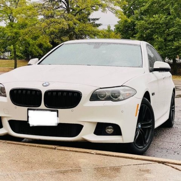 Profile Picture of Mian Usman (@mian_u) on Poshmark