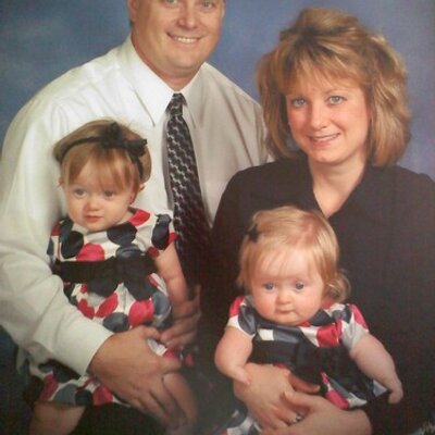 Profile Picture of Wayne Schneider (@schneider_wayne) on Twitter