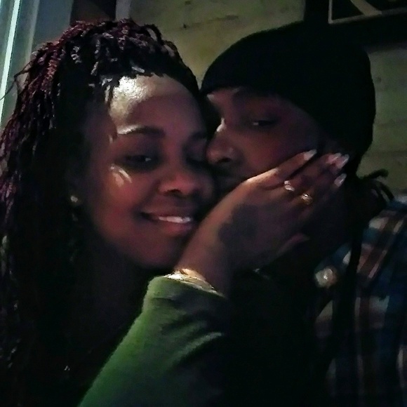 Profile Picture of Bobby Casey (@bmanhoodstar) on Poshmark