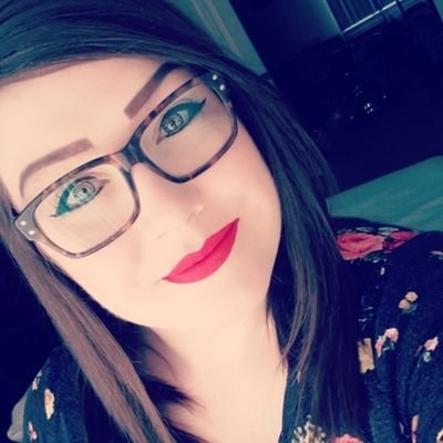 Profile Picture of Jenna Irvine (@Jenna_Lenna) on Twitter