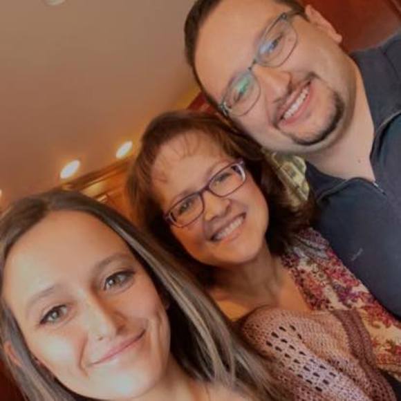 Profile Picture of Tricia Turbak leuzzi (@leuzzi) on Poshmark