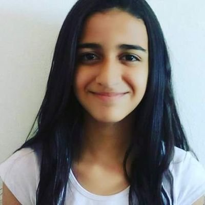 Profile Picture of Júlia Barela (@Julia_Barela03) on Twitter