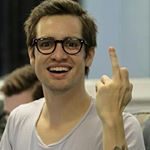 Profile Picture of Amanda (@brendon.panicked.at.the.disco) on Instagram