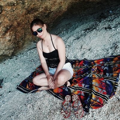 Profile Picture of Jaclyn Simon (@jac1626) on Twitter