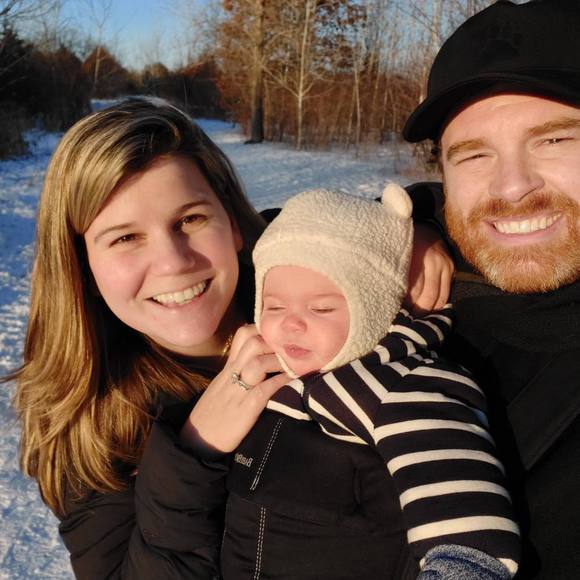 Profile Picture of Sarah Zipperle (@szipperle) on Poshmark