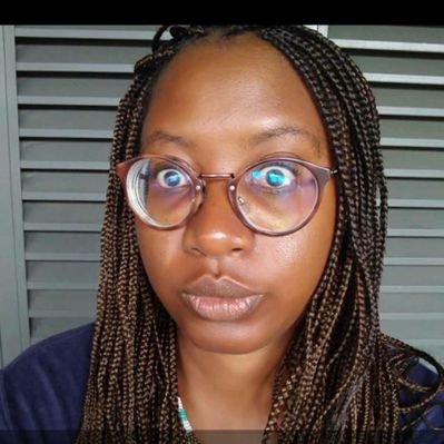 Profile Picture of Coffee&Almonds 🐝 📝 (@Ochams_Razor) on Twitter