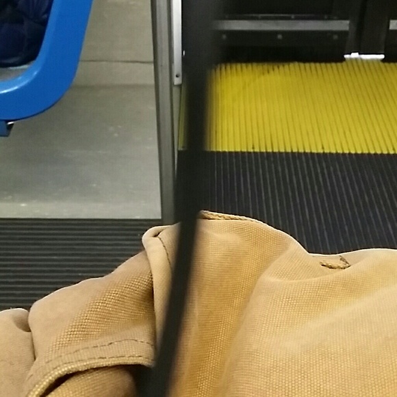 Profile Picture of E Fuamatu (@efuamatu) on Poshmark