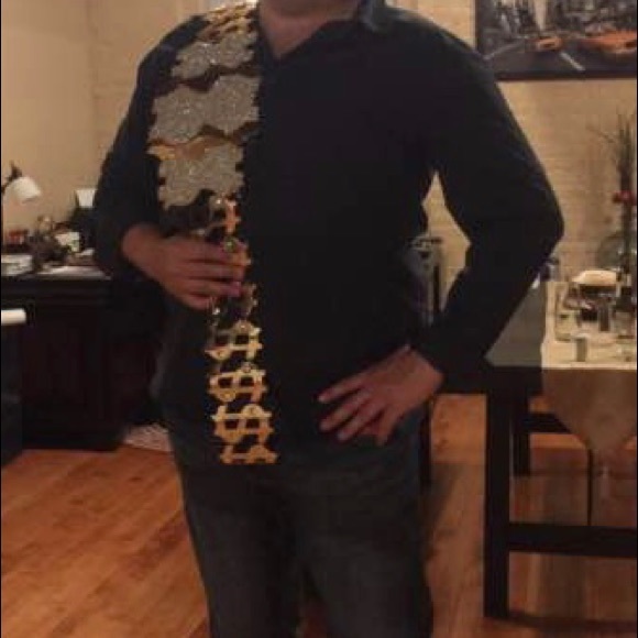 Profile Picture of Michael Bowman (@mbow2020) on Poshmark