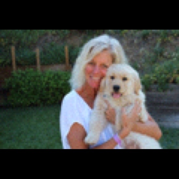 Profile Picture of Tami Mirner (@tmirn3) on Poshmark