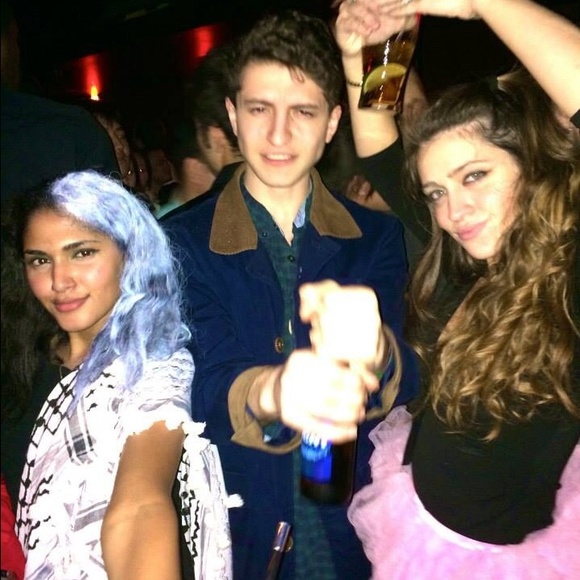 Profile Picture of Bas Hashem (@bassel93) on Poshmark