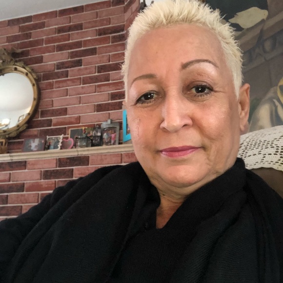 Profile Picture of Ada Gonzales (@lamariposa923) on Poshmark