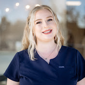 Profile Picture of Haley Fox (@haleysfox) on Youtube