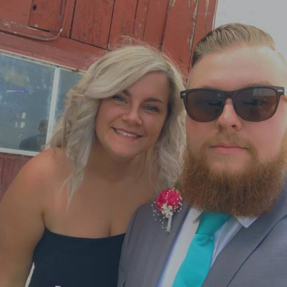 Profile Picture of Taylor Fraser (@taylorfraser323) on Poshmark