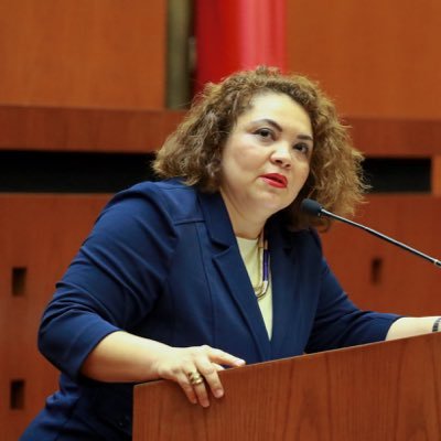 Profile Picture of Eloisa Hernández (@eloisa_contigo) on Twitter