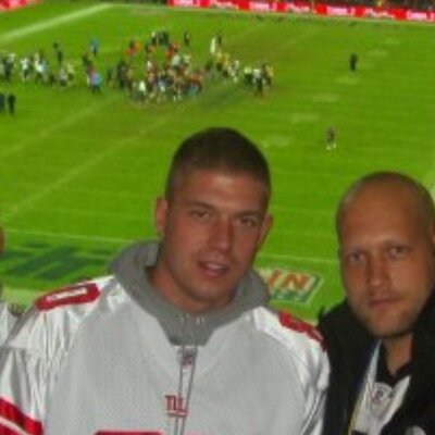 Profile Picture of Dan Carlsen (@DanSeidler) on Twitter