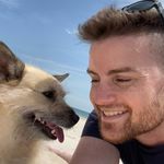 Profile Picture of Jeff Rosenblum (@pixfromarose) on Instagram