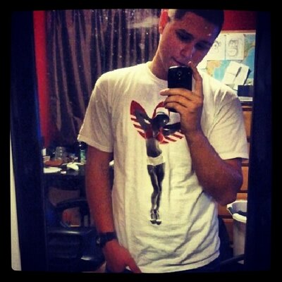Profile Picture of Derek Coll (@Derek8448) on Twitter