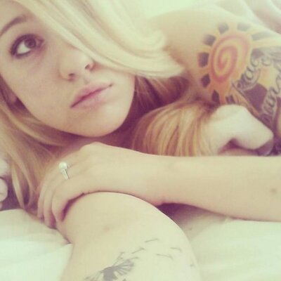 Profile Picture of Peevey (@MeganPeevey) on Twitter