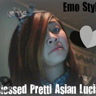 Profile Picture of Lucia Huynh (@PrettiLucia123) on Twitter