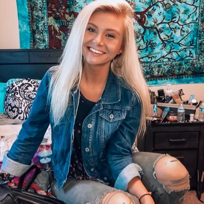 Profile Picture of Caitlin Michael (@CaitlinLachelle) on Twitter