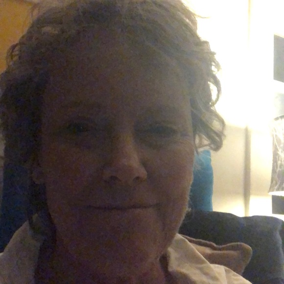 Profile Picture of Cathy Eide (@cateide) on Poshmark