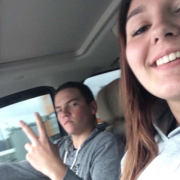 Profile Picture of Anna Iafrate (@ai2018) on Poshmark