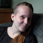 Profile Picture of Chloe Carrier (@_ifreakinlovebooks_) on Instagram