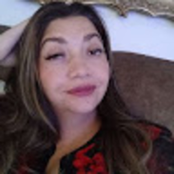 Profile Picture of Erminia Velarde (@means719) on Poshmark