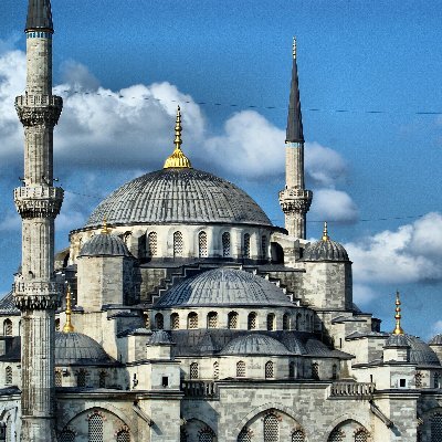 Profile Picture of Emel Haydar Ahmad (@EmelHaydarAhmad) on Twitter