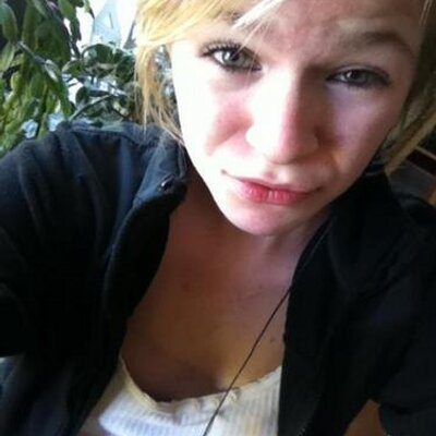 Profile Picture of Baylee Wright (@bayleewright20) on Twitter