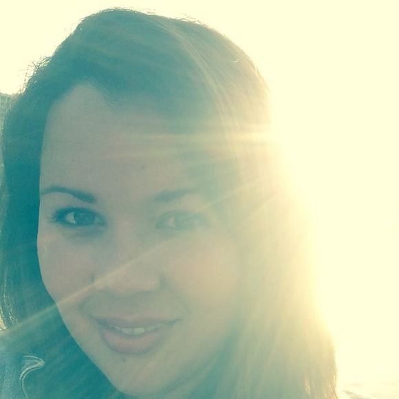 Profile Picture of Emma Nagle (@chauve) on Poshmark
