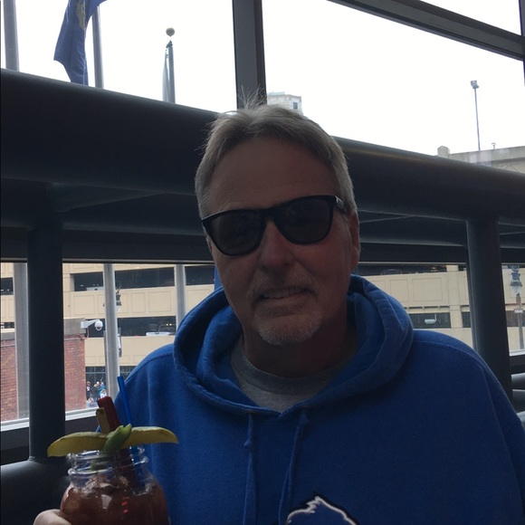 Profile Picture of Mike Hanley (@termite777) on Poshmark