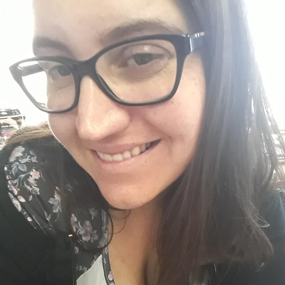 Profile Picture of Missy Toftee (@missytoftee) on Poshmark