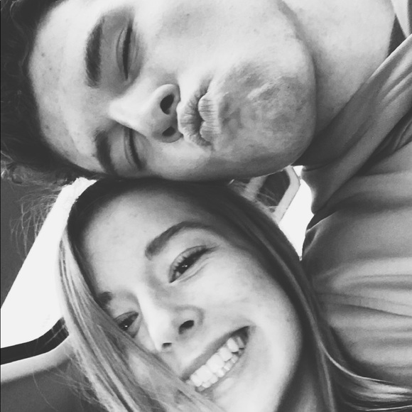 Profile Picture of Alana Gatzemeyer (@lanagatz) on Poshmark