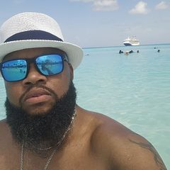 Profile Picture of Derek Ruffin (@derekruffin01) on Tiktok