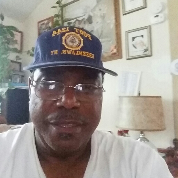 Profile Picture of Kenneth Cofield (@zxbucky) on Poshmark